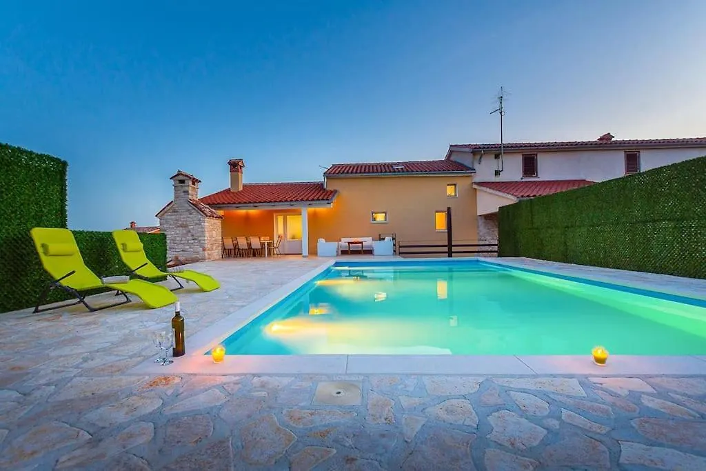 House Istrian Rose By Istrialux Villa Svetvincenat Croatia