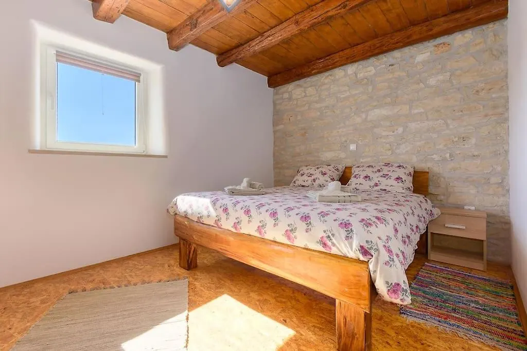 House Istrian Rose By Istrialux Villa Svetvincenat