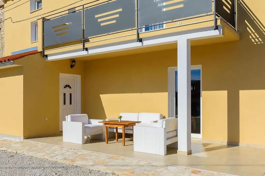 House Istrian Rose By Istrialux Villa Svetvincenat 0*,  Croatia